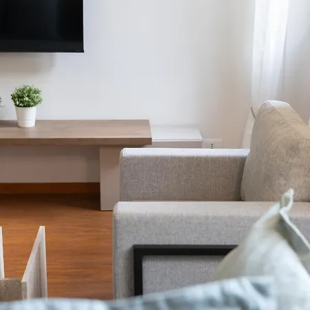 Apartament Astonishing 2br In Centric In
